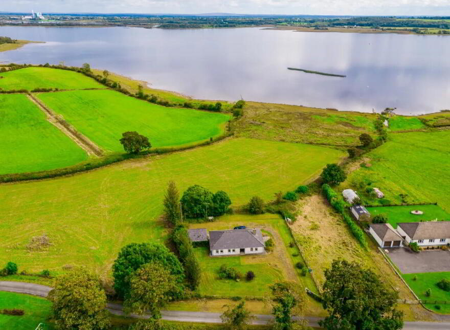 Gardenstown, Lanesborough, N39RP40