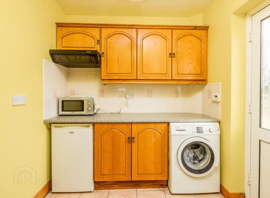 Gardenstown, Lanesborough, N39RP40