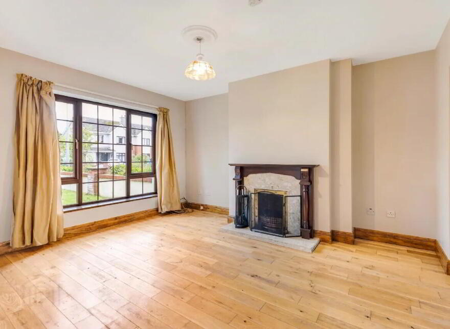 84 Pinebrook, Trim, C15TX93