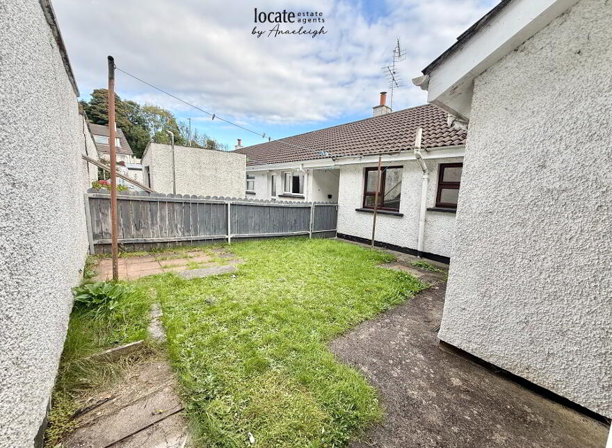 3 Church Brae, Altnagelvin, Waterside, Derry, BT47 3QG