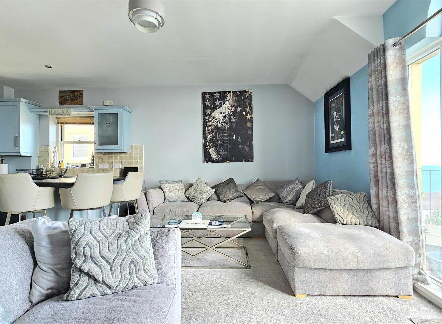 Apt 6 Oceanview, 31 Marine Parade, Whitehead, BT38 9QN