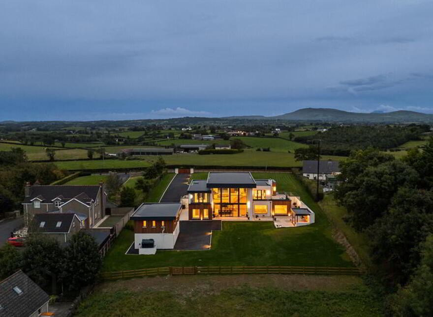 38a Clogher Road, Hillsborough, BT26 6PJ