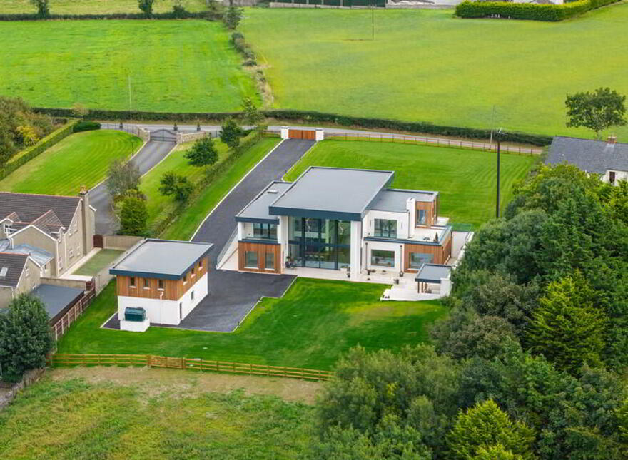 38a Clogher Road, Hillsborough, BT26 6PJ
