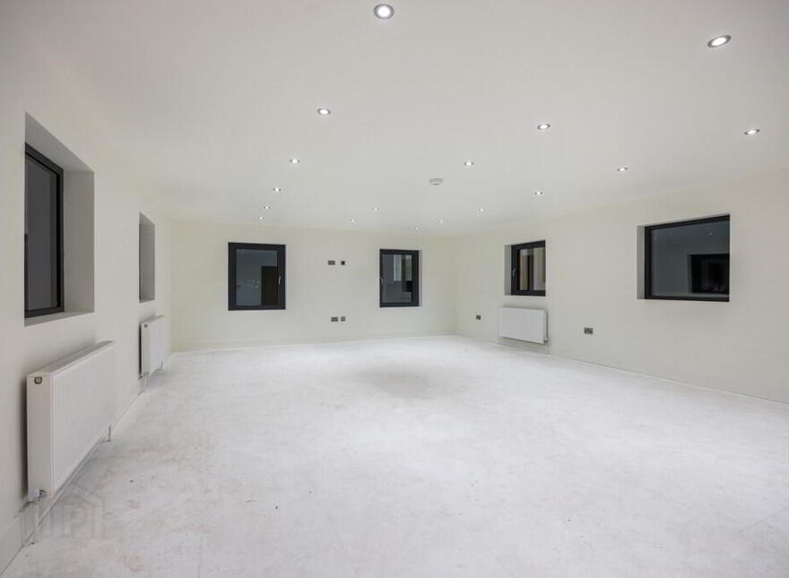 38a Clogher Road, Hillsborough, BT26 6PJ