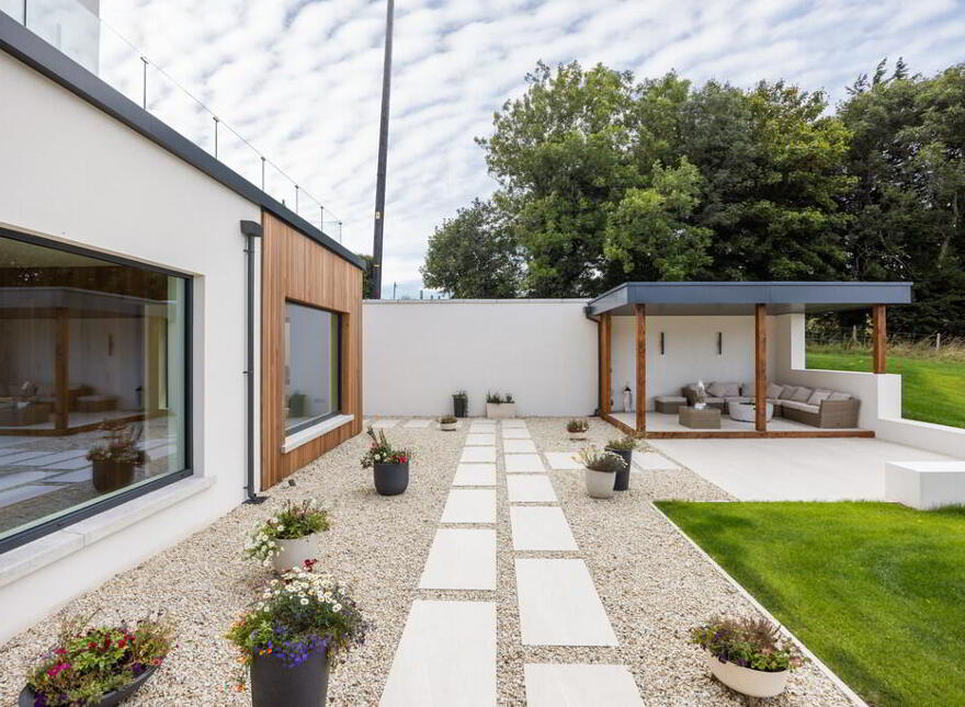 38a Clogher Road, Hillsborough, BT26 6PJ