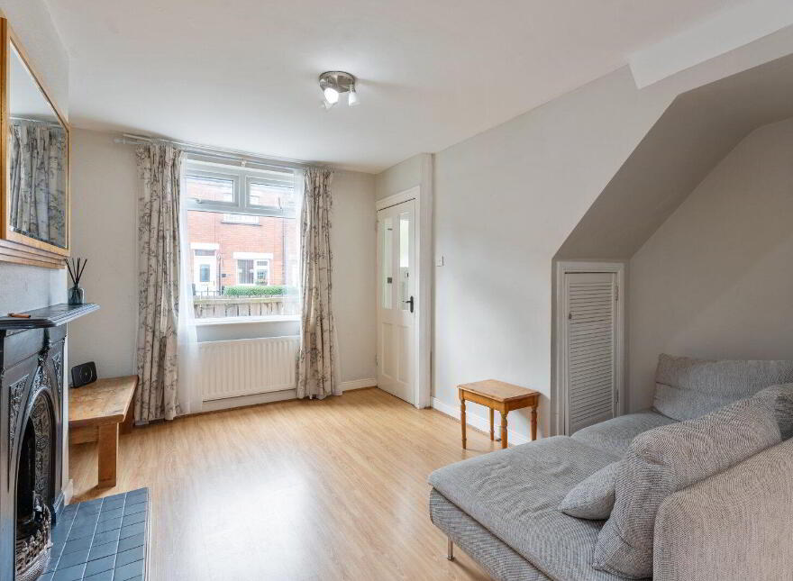 28 Park Drive, Holywood, BT18 9LW