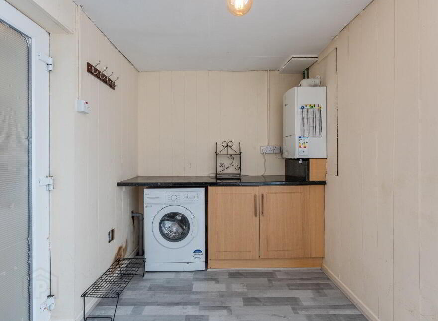 28 Park Drive, Holywood, BT18 9LW