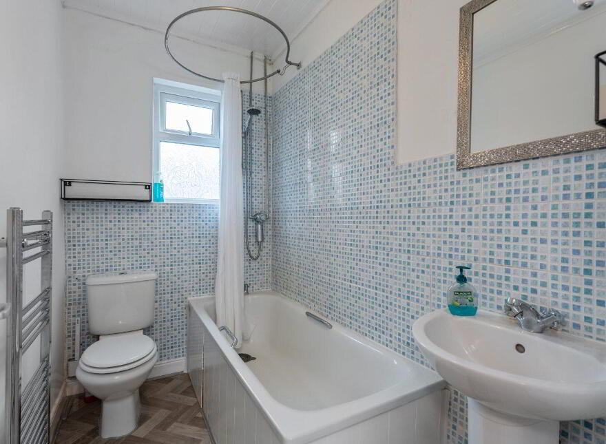 28 Park Drive, Holywood, BT18 9LW