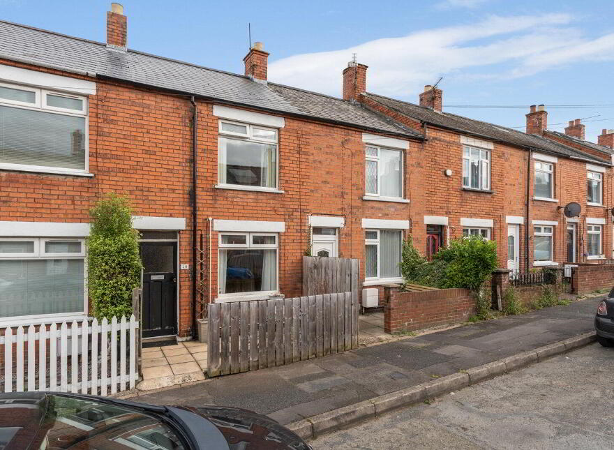 28 Park Drive, Holywood, BT18 9LW