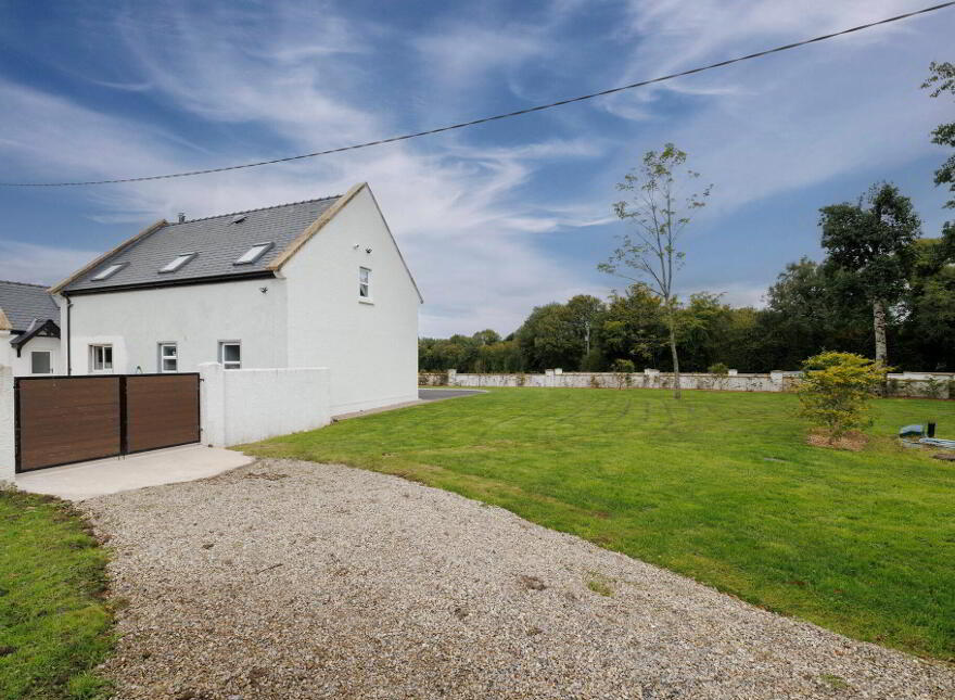 41 Derryad Road, Enniskillen, Lisnaskea, BT92 0BX