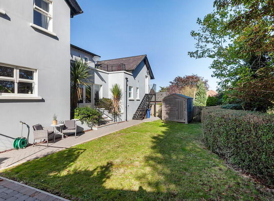 Kensington House, 2 Kensington Park, Belfast, BT5 6NR