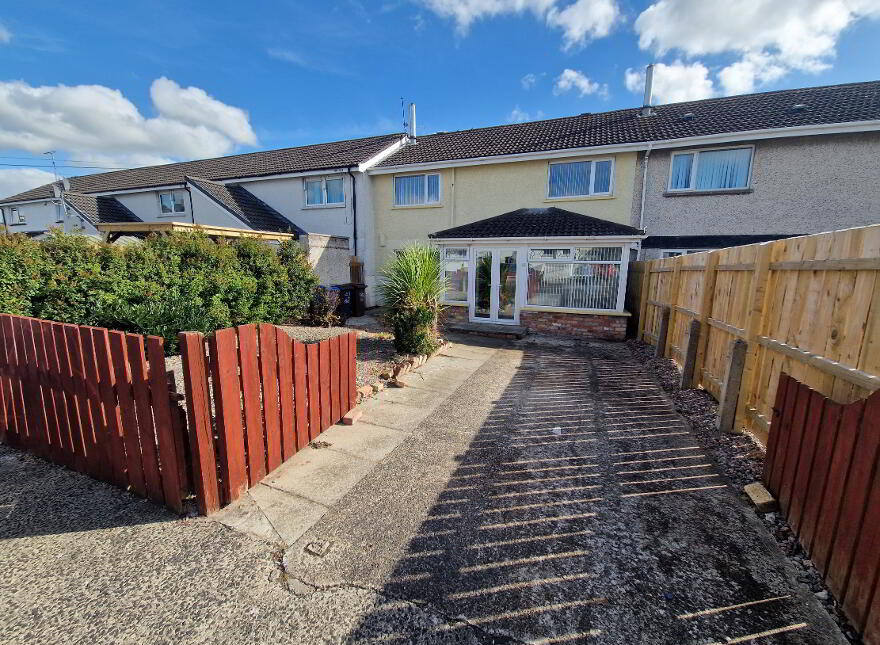 202 Donore Crescent, Antrim, BT41 1JB photo