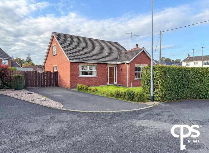 32 Glen Macha, Armagh, BT61 8AF photo