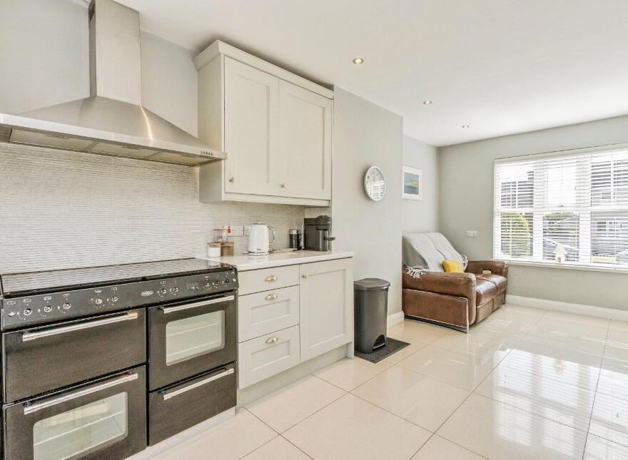 5 Skipperstone Road, Bangor, BT20 4EP