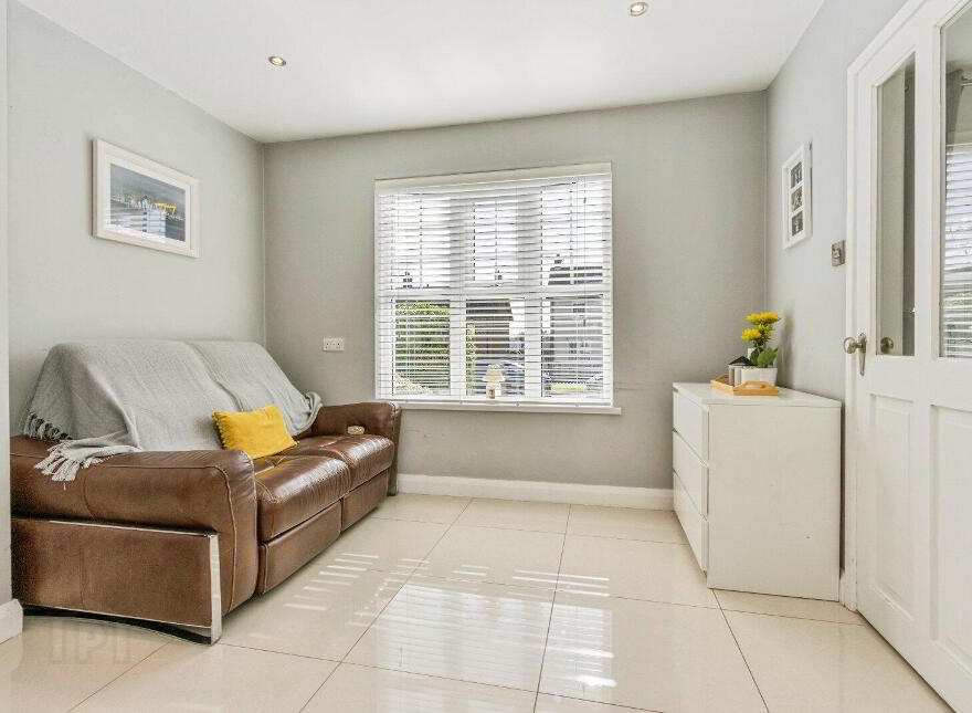 5 Skipperstone Road, Bangor, BT20 4EP