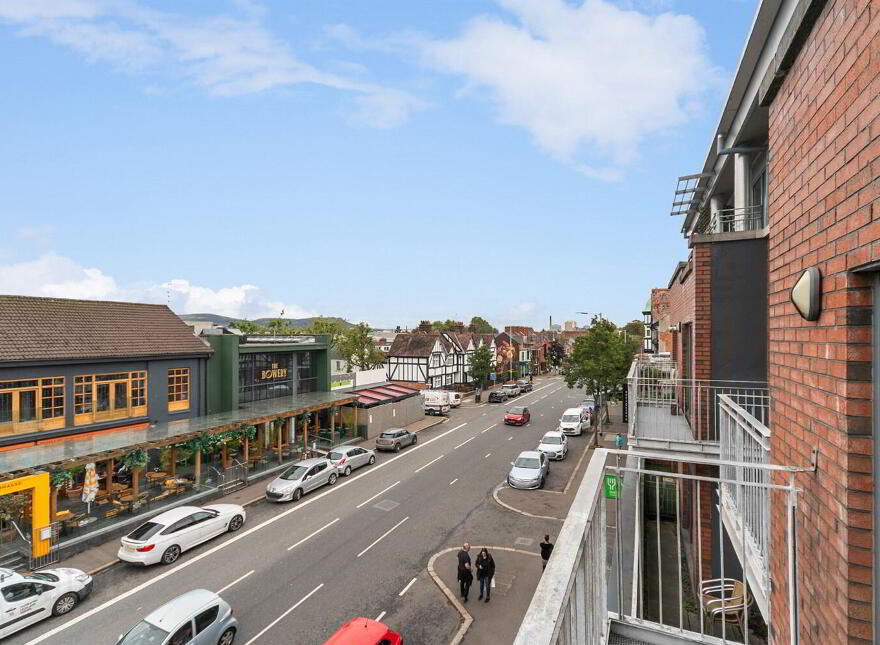 Apt 9, Lesley Plaza, Lisburn Road, Belfast, BT9 6JN