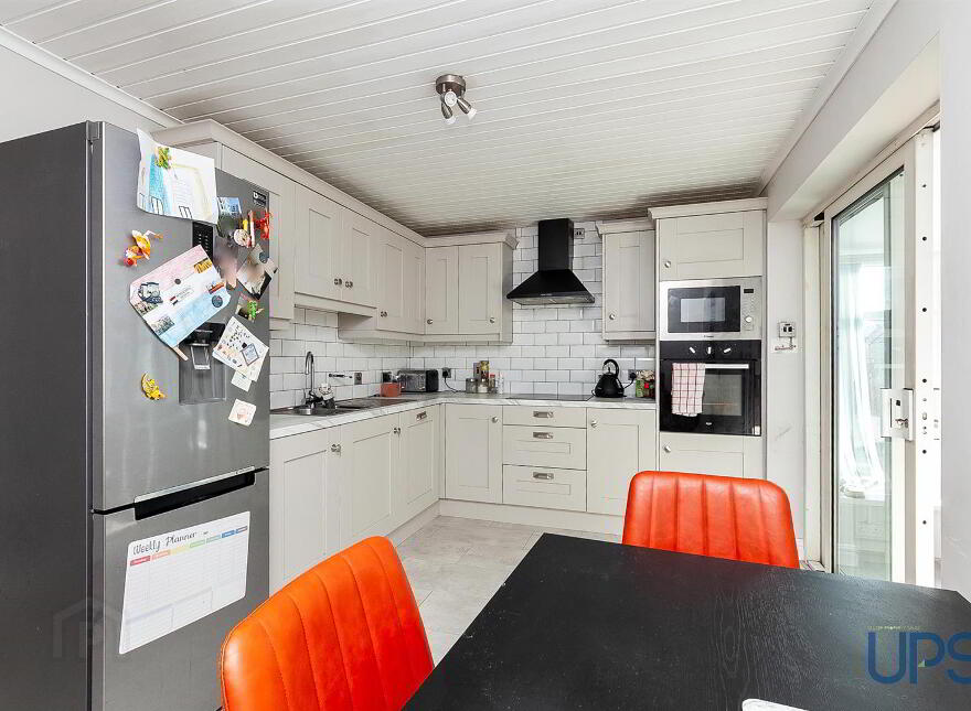 3 Lagmore Meadows, Stewartstown Road, Belfast, BT17 0TE