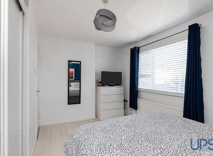 3 Lagmore Meadows, Stewartstown Road, Belfast, BT17 0TE