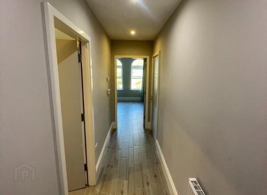 Apt 3, 34 Wellington Park, Belfast, BT9 6DN
