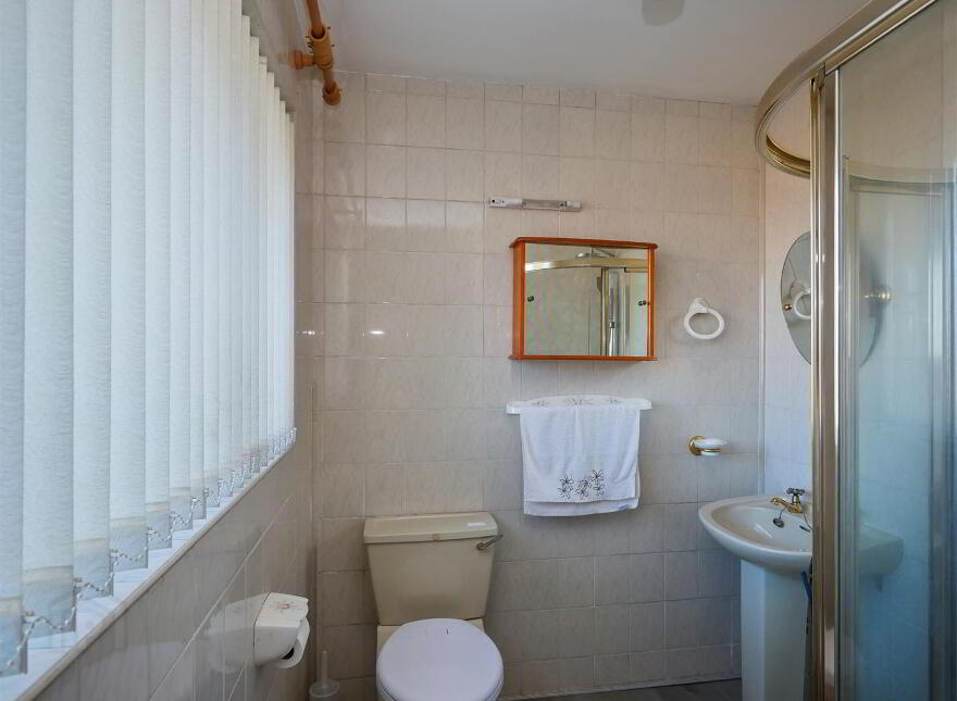 17 Lancedean Road, Upper Knockbreda Road, Belfast, BT6 9QP