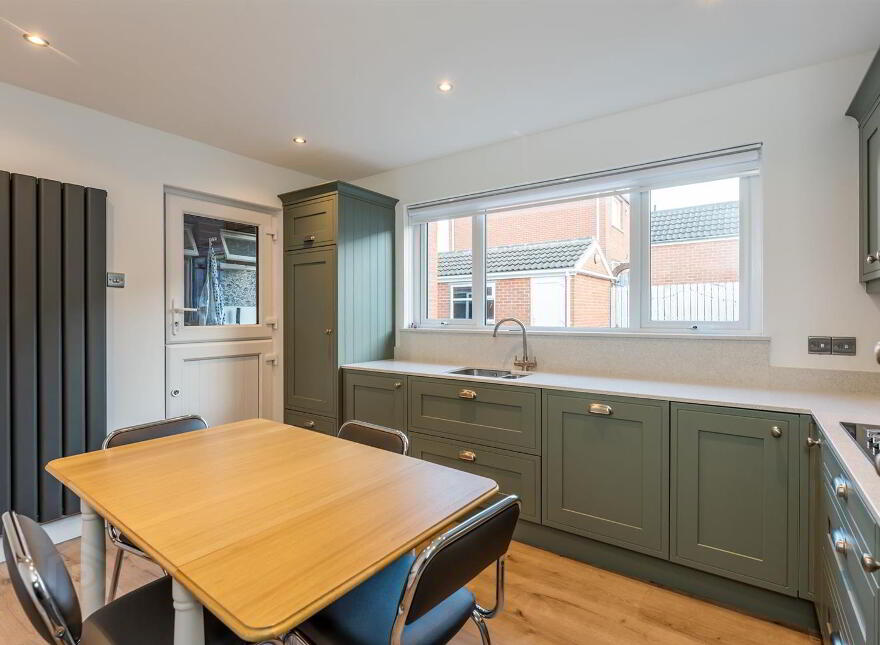 69 Silverbirch Road, Bangor, BT19 6EU