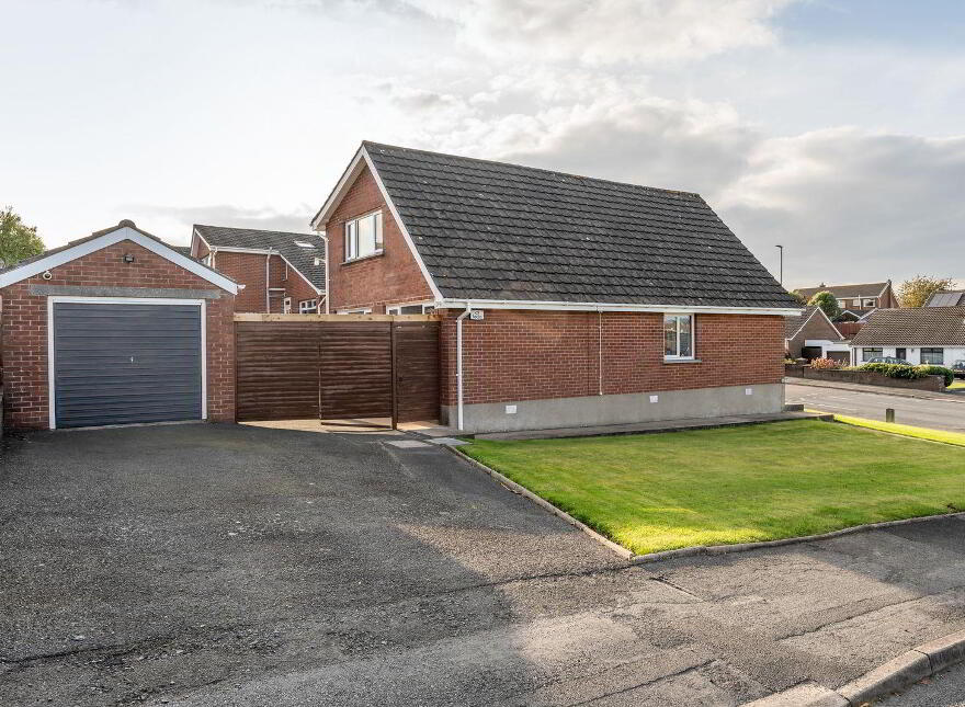 69 Silverbirch Road, Bangor, BT19 6EU