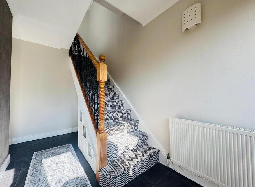 42 Queens Avenue, Glengormley, Newtownabbey, BT36 5HU
