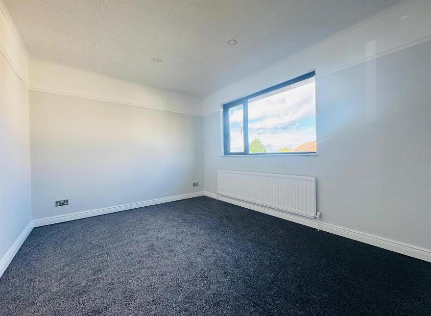 42 Queens Avenue, Glengormley, Newtownabbey, BT36 5HU