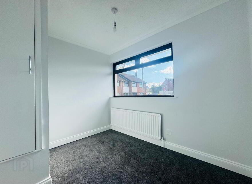 42 Queens Avenue, Glengormley, Newtownabbey, BT36 5HU