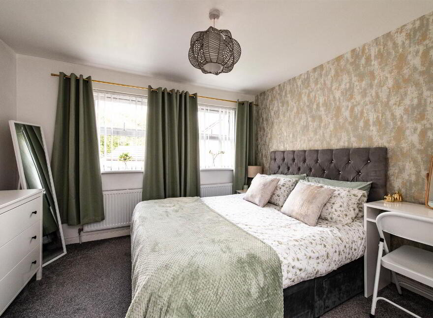 2 Struell Crescent, Downpatrick, BT30 6GT
