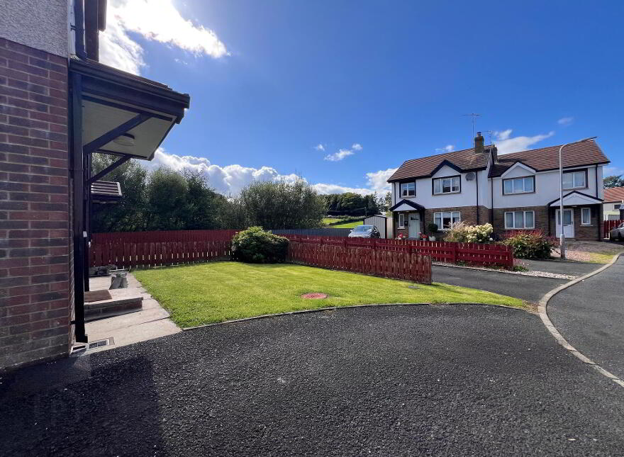 28 Springvale, Moneymore, Magherafelt, BT45 7QA