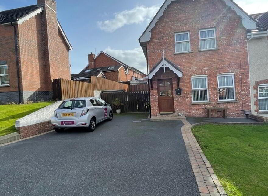 58 Ardvanagh Drive, Conlig, Newtownards, BT23 7XQ photo