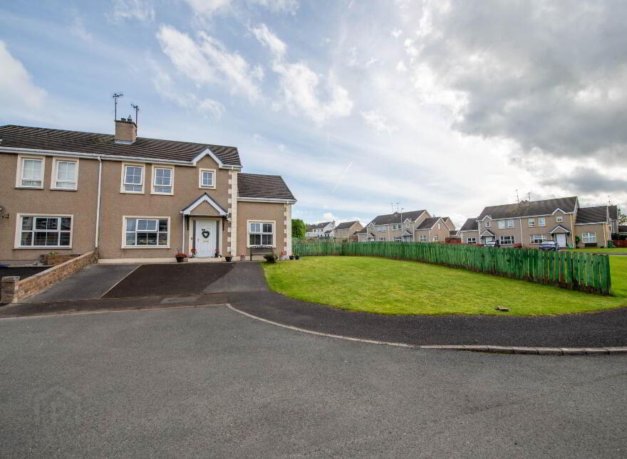 38 Beechwood Park, Convoy, F93X376