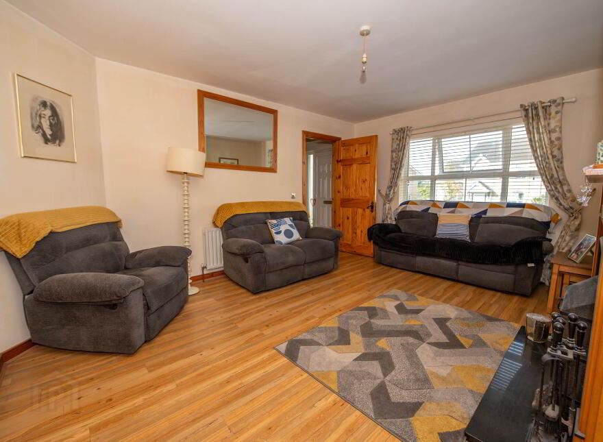 38 Beechwood Park, Convoy, F93X376