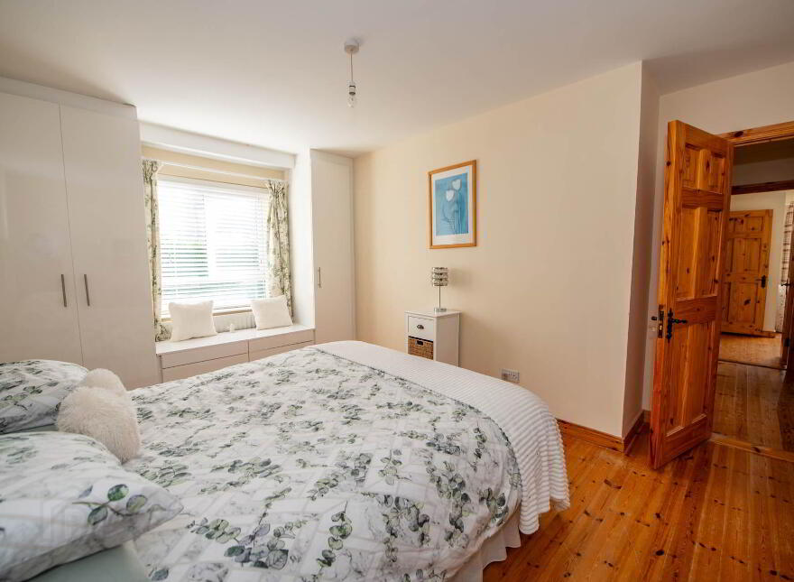 38 Beechwood Park, Convoy, F93X376