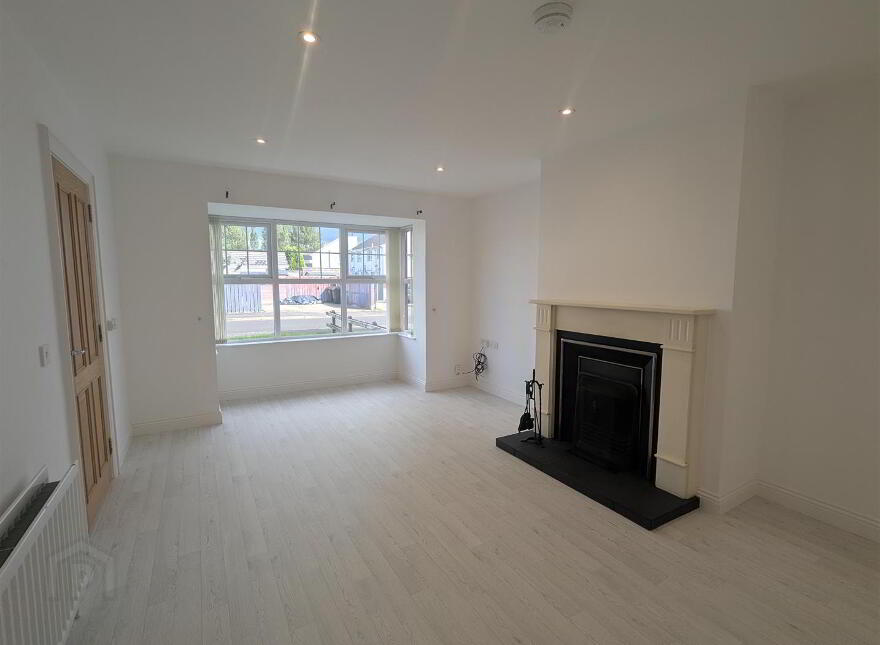 6 Edenmore Crescent, Bendooragh, Ballymoney, BT53 7RE photo