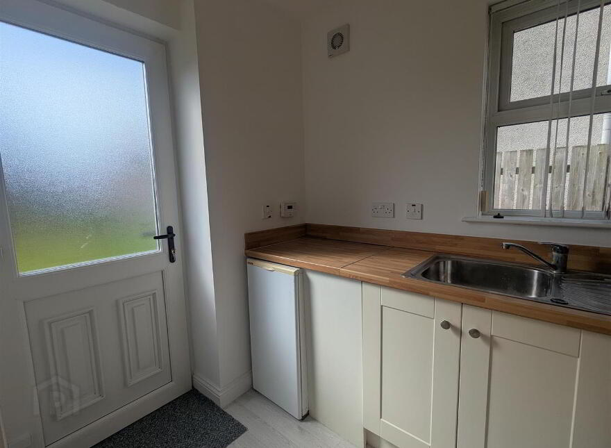 6 Edenmore Crescent, Bendooragh, Ballymoney, BT53 7RE