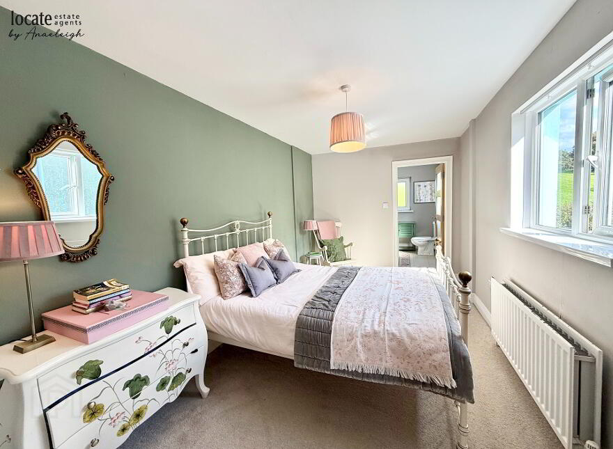 8 Glenabbey Cottages, Derry, BT48 8LP