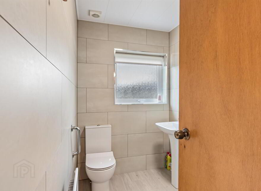 1 Shimna Close, Newtownards, BT23 4PE