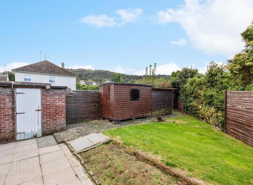 1 Shimna Close, Newtownards, BT23 4PE