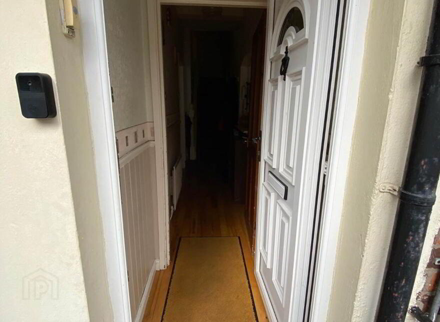 30 Hatton Drive, Belfast, BT6 9BD
