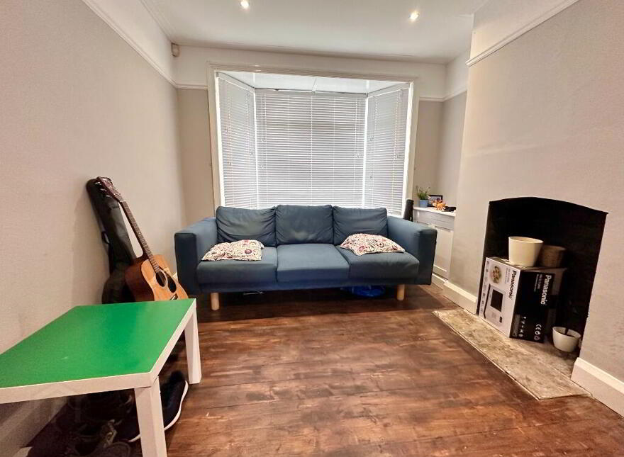 21 Lucerne Parade, Belfast, BT9 5FT