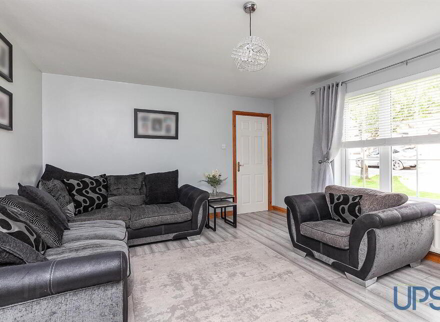 79 Lagmore Glen, Stewarstown Road, Belfast, BT17 0WJ