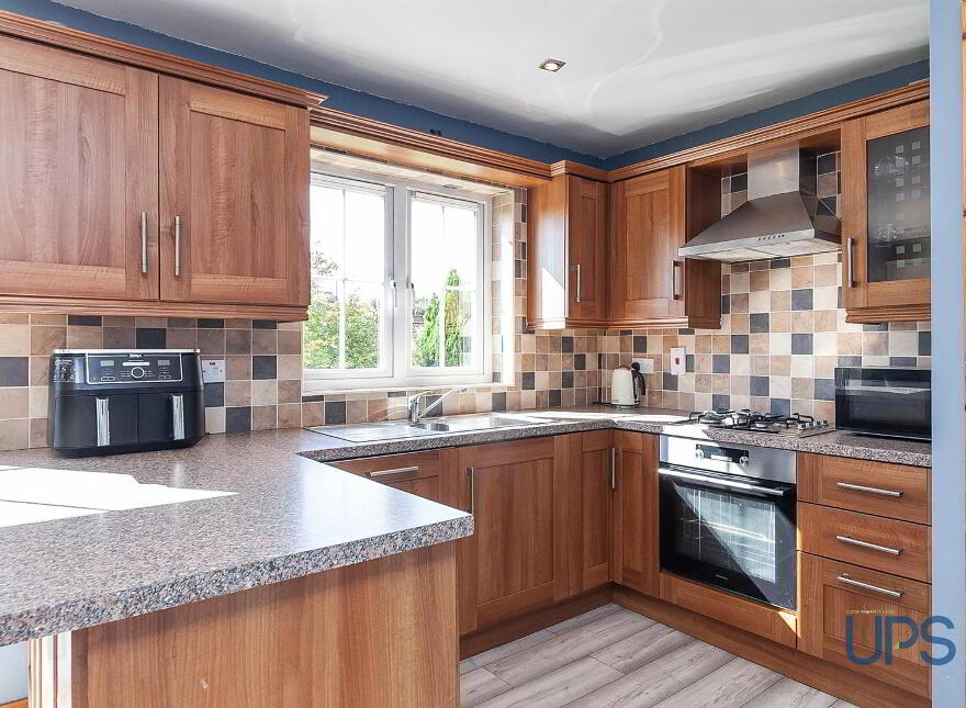 79 Lagmore Glen, Stewarstown Road, Belfast, BT17 0WJ