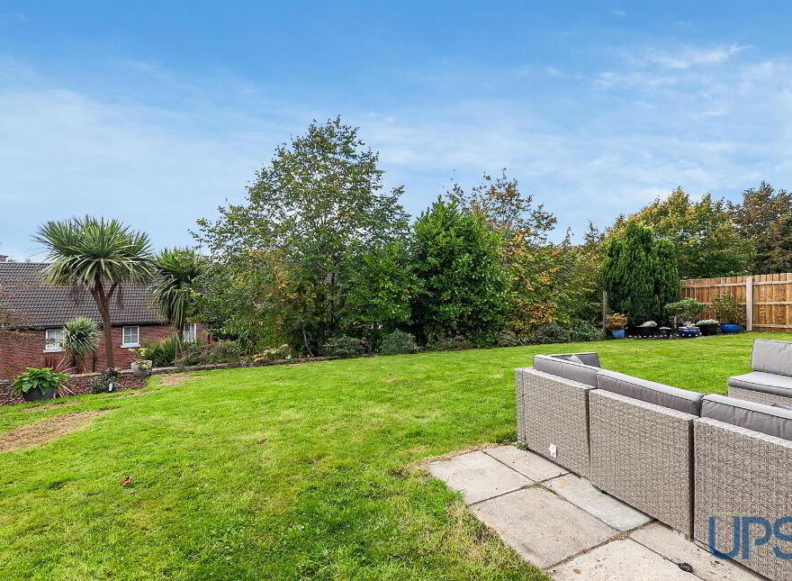 79 Lagmore Glen, Stewarstown Road, Belfast, BT17 0WJ