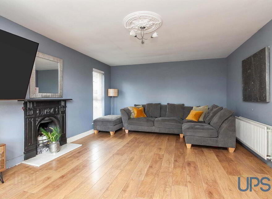 12 Mayfield Square, Blacks Road, Belfast, BT10 0QR