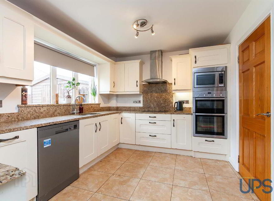 12 Mayfield Square, Blacks Road, Belfast, BT10 0QR