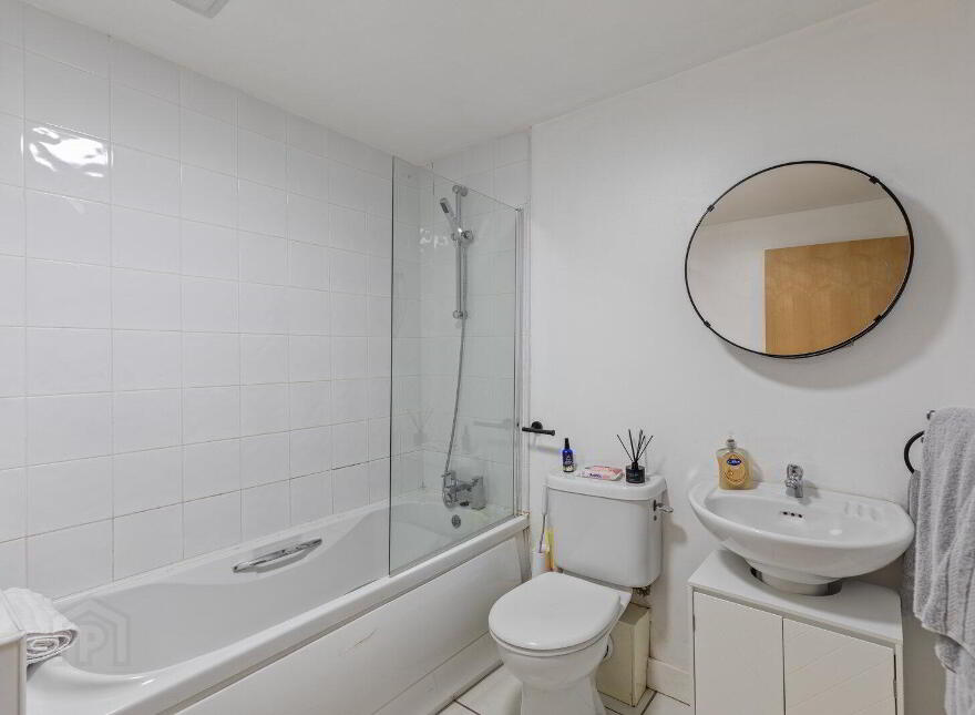Apartment 53 Park Royal, 841b Lisburn Road, Belfast, BT9 7GY