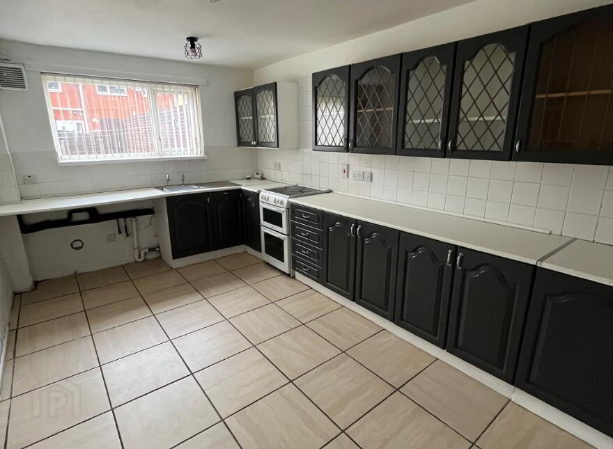 15 Dover Street, Belfast, BT13 2EB