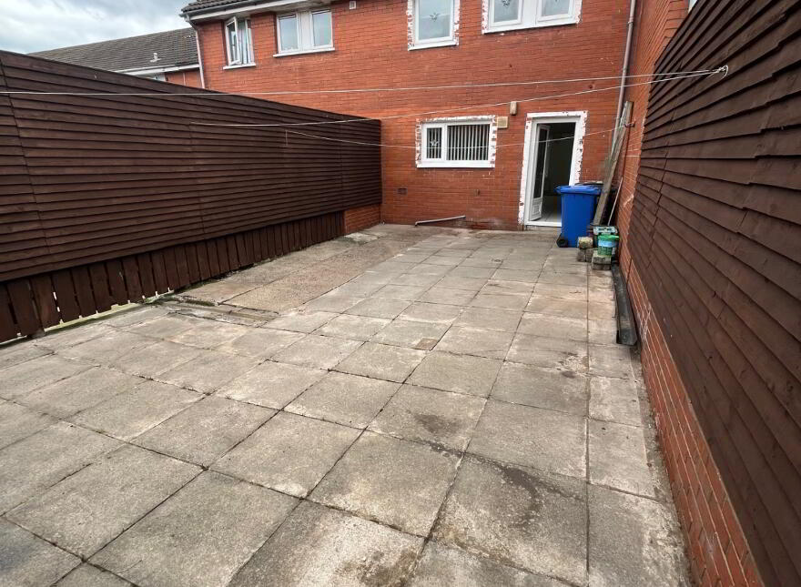 15 Dover Street, Belfast, BT13 2EB